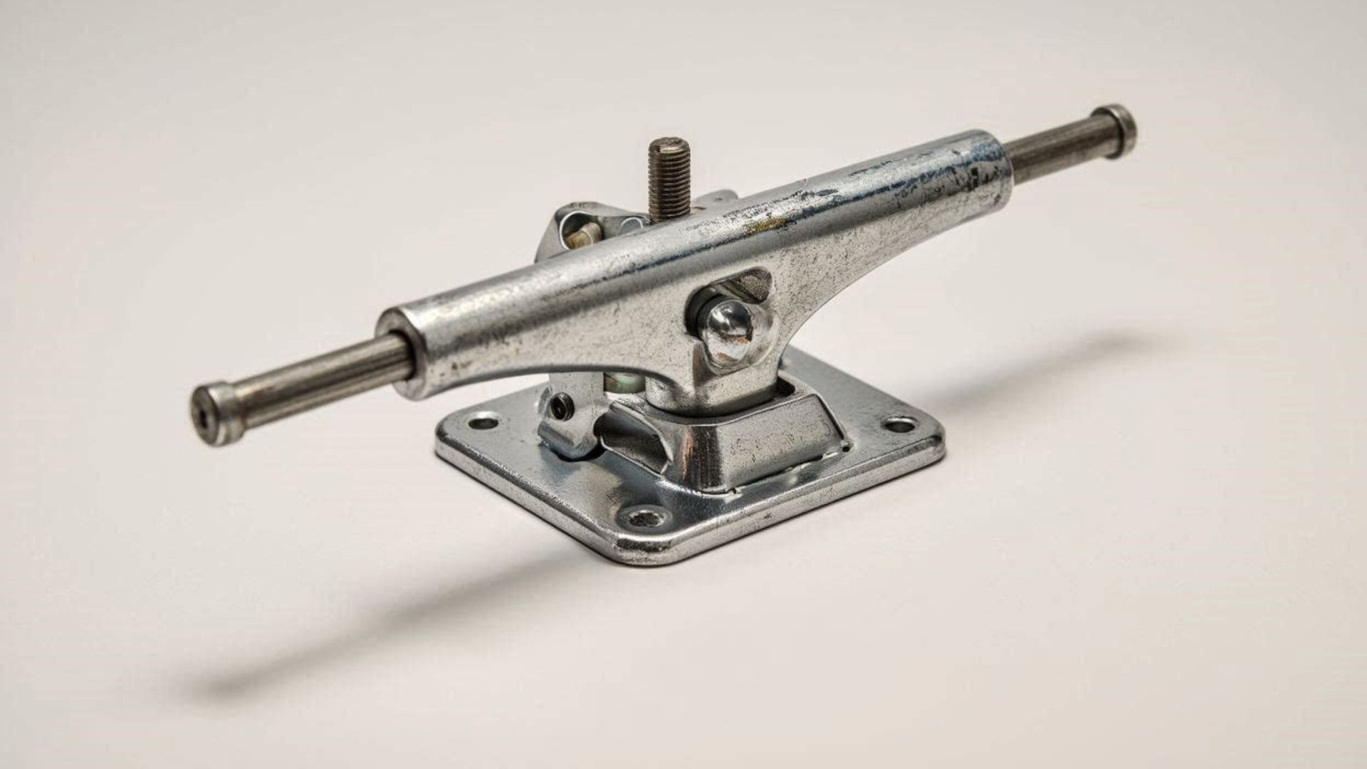 スケートボードトラック