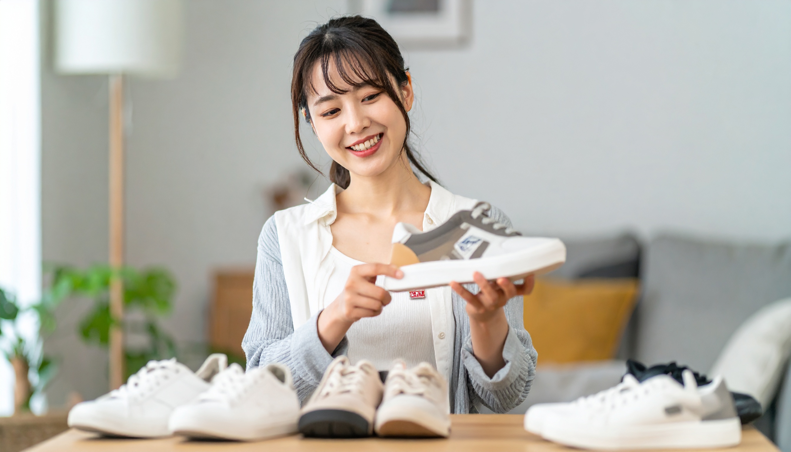 お客様のご自宅での出張査定風景